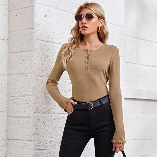 

Lettuce Trim Half Button Placket Tee, Khaki
