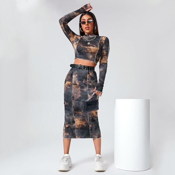 

Lettuce Trim Crop Tee & Skirt Set Without Belt, Multicolor