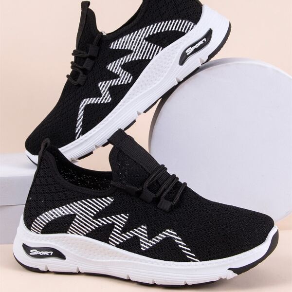 

Lace Up Decor Breathable Sneakers, Black