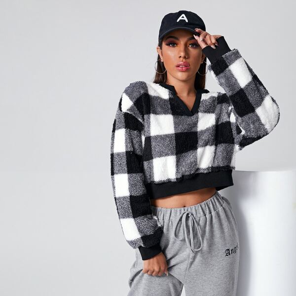 

Notched Neck Buffalo Plaid Teddy Pullover, Black and white
