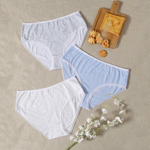 

3pack Plus Heart & Striped Lace Trim Panty Set, Multicolor