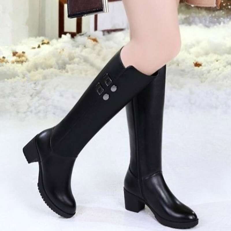 

Zip Side Chunky Heeled Boots, Black