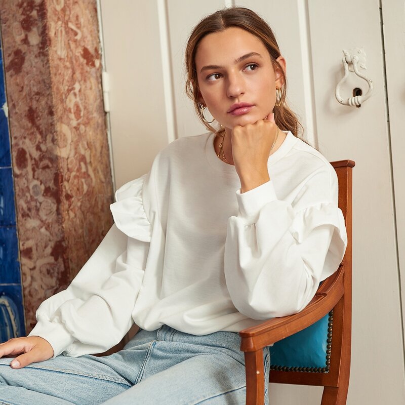 

Drop Shoulder Ruffle Trim Sweatshirt, White