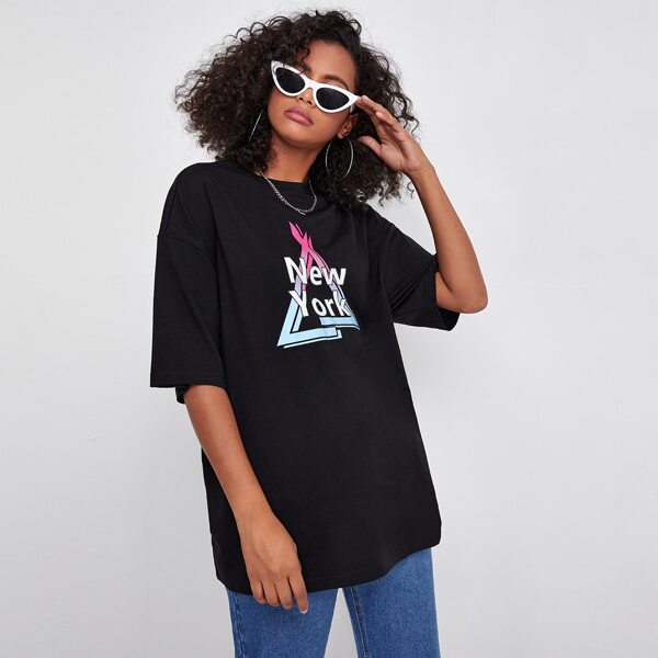 

Geo & Letter Graphic Oversized Tee, Black