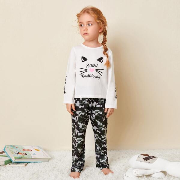 

Toddler Girls Letter Graphic Tee & Camo Pants PJ Set, Multicolor
