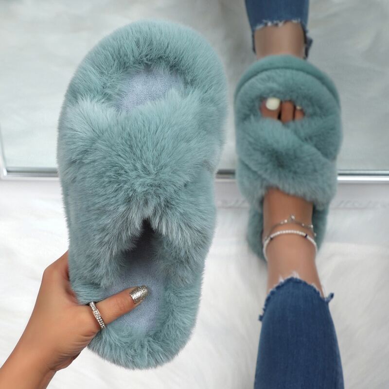 

Criss Cross Fluffy Slippers, Green