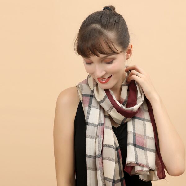 

Plaid Pattern Scarf, Multicolor
