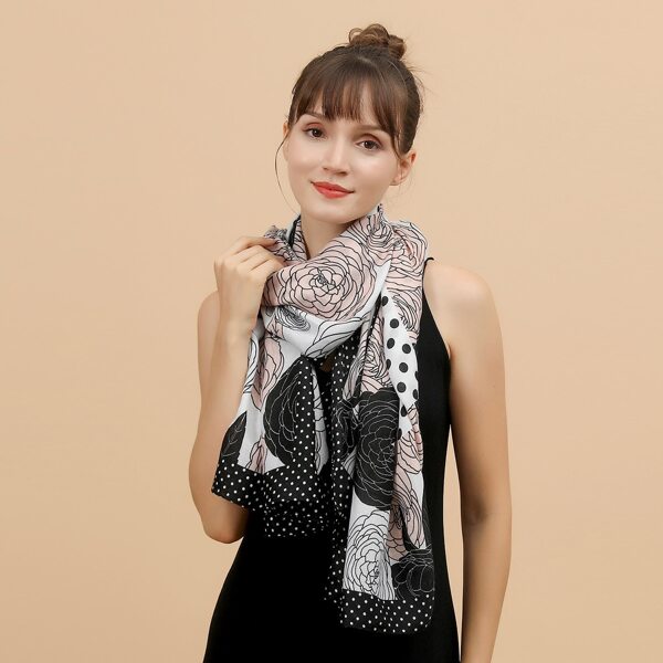 

Flower Pattern Scarf, Multicolor