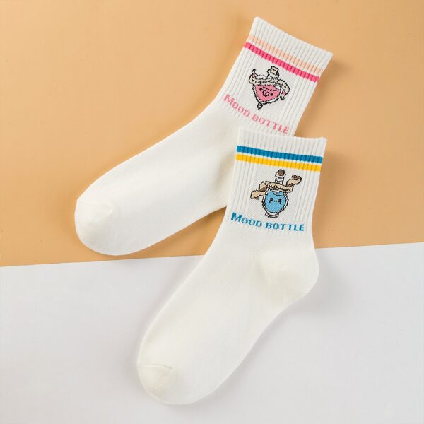 

2pairs Cartoon Graphic Crew Socks, Multicolor