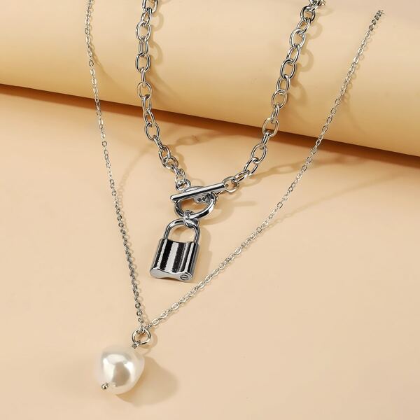 

2pcs Faux Pearl Decor Lock Charm Necklace, Silver