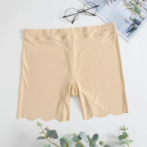 

Plus Scalloped Trim Seamless Safety Shorts, Apricot
