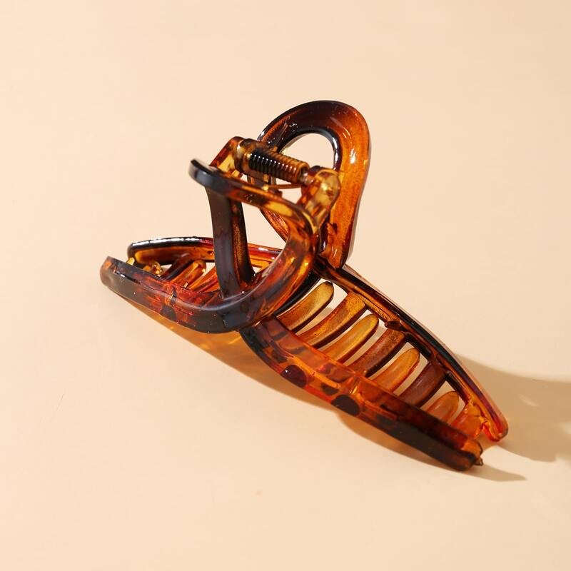 

Simple Hair Claw, Brown