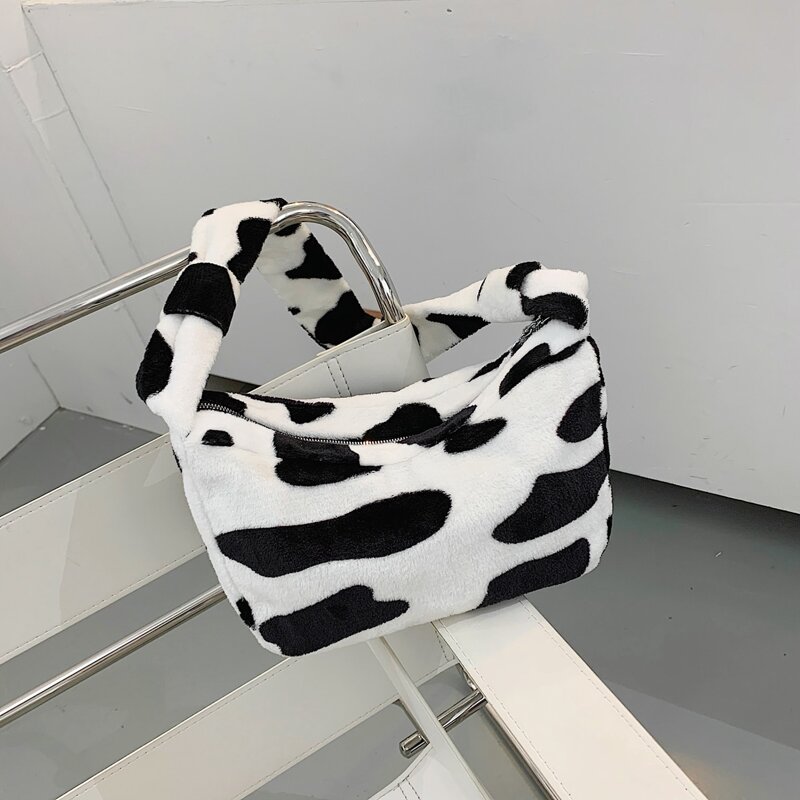 

Leopard Fluffy Shoulder Bag, Black and white