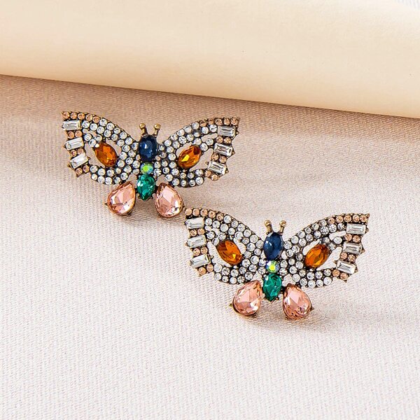 

Rhinestone Butterfly Design Stud Earrings, Multicolor