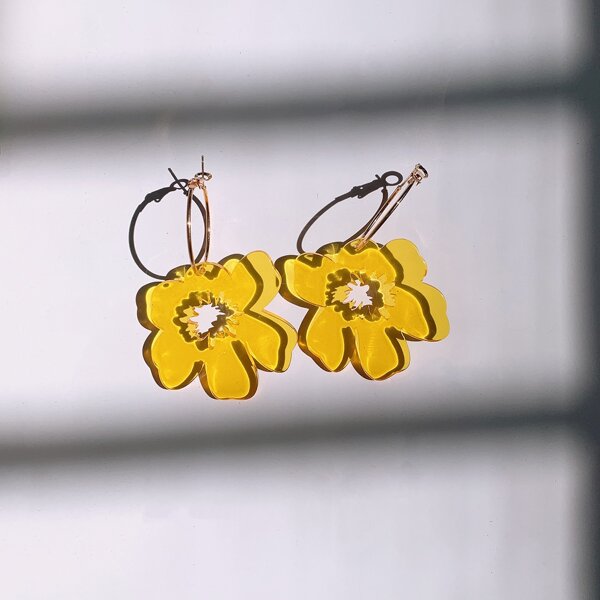 

Flower Design Drop Earrings, Yellow