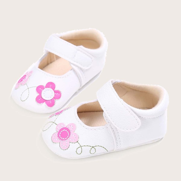 

Baby Girl Flower Detail Flats, White