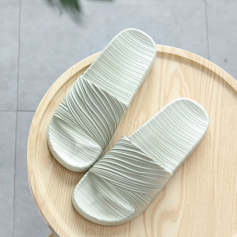 

Textured Shower Slippers, Green