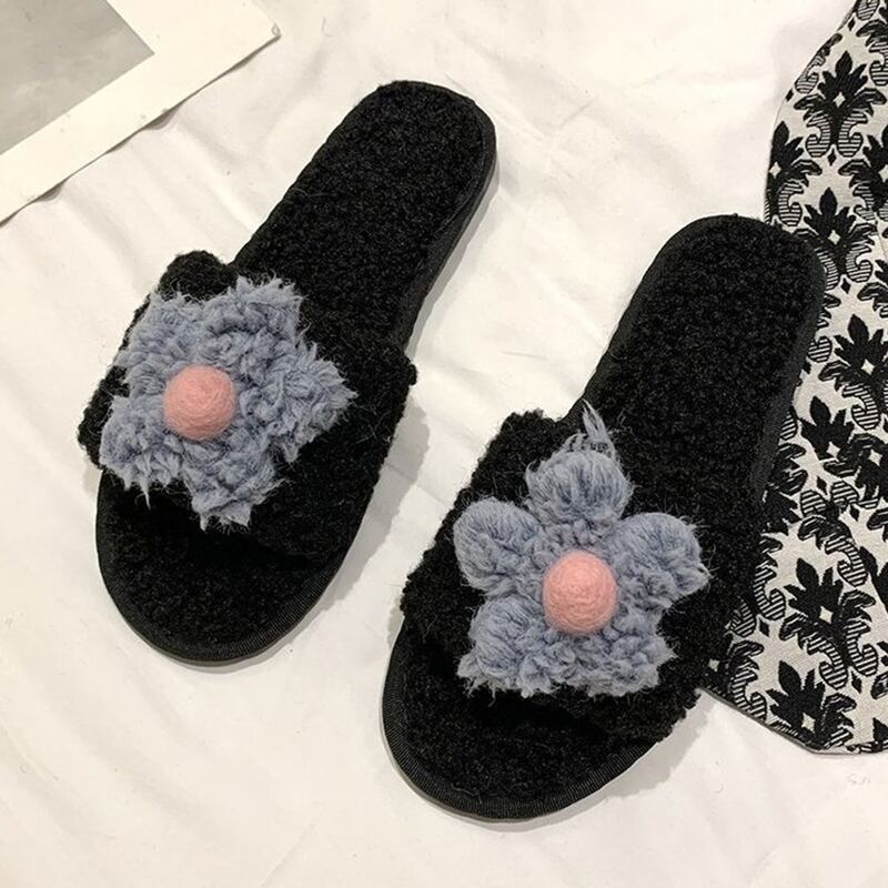 

Flower Design Fluffy Slippers, Black