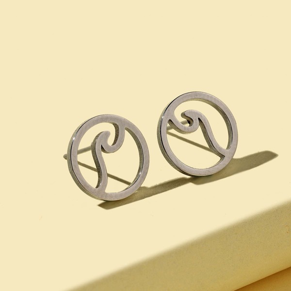 

Wave Design Stud Earrings, Silver