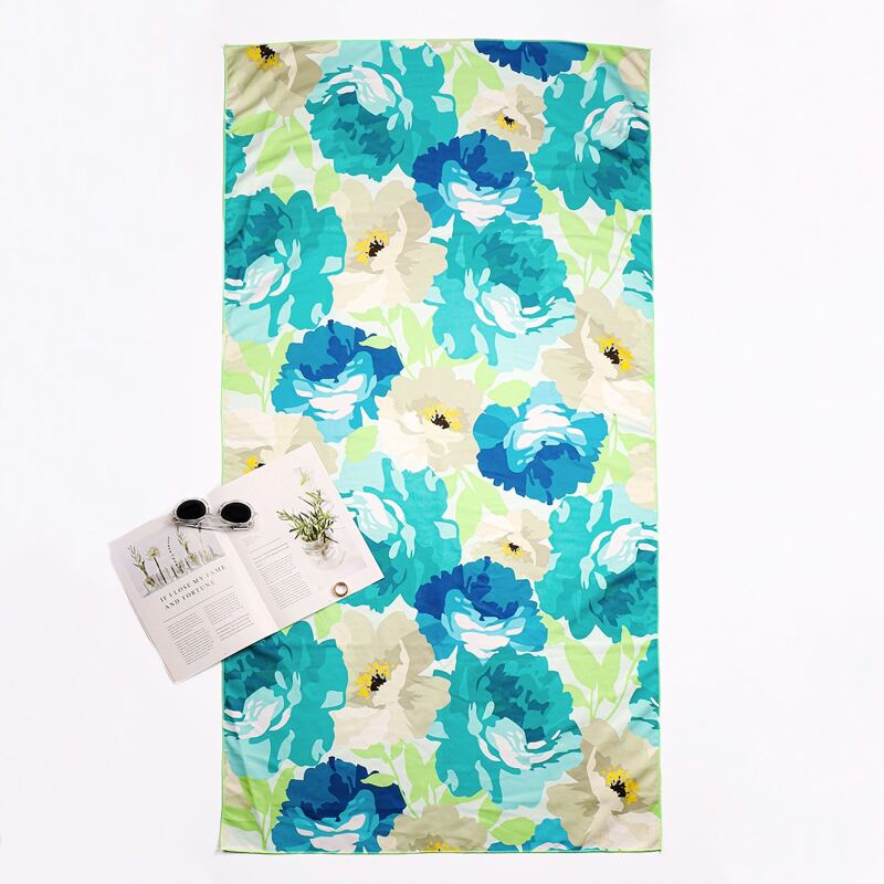

Floral Print Beach Blanket, Multicolor