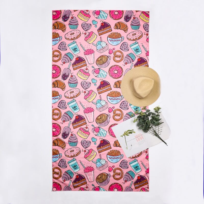 

Ice Cream Print Beach Blanket, Multicolor