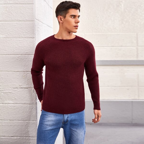 

Men Solid Raglan Sleeve Sweater, Maroon