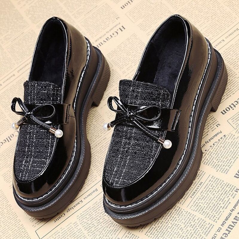 

Bow Decor Loafers, Black