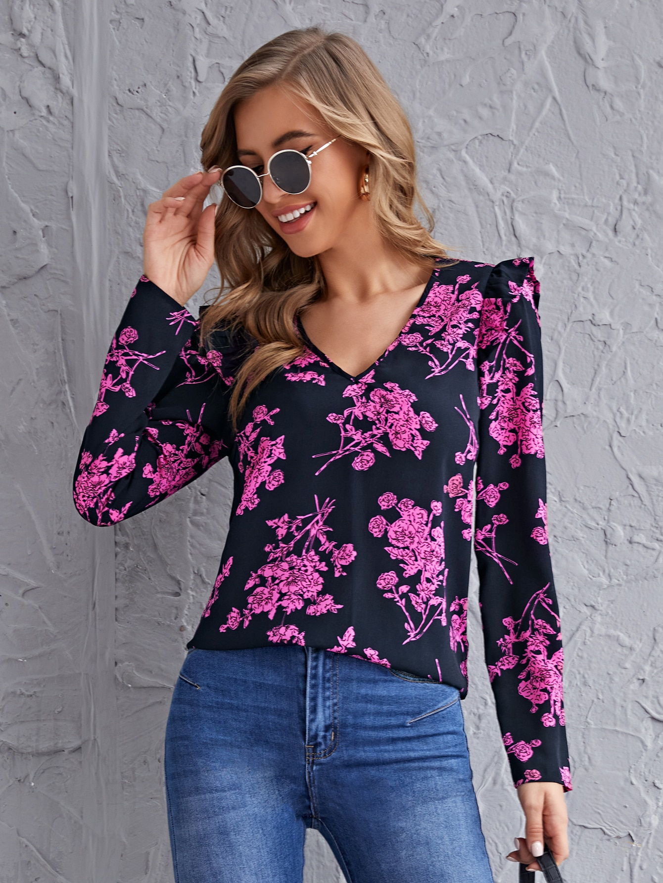 Floral Print Frill Trim Detail Top thumbnail