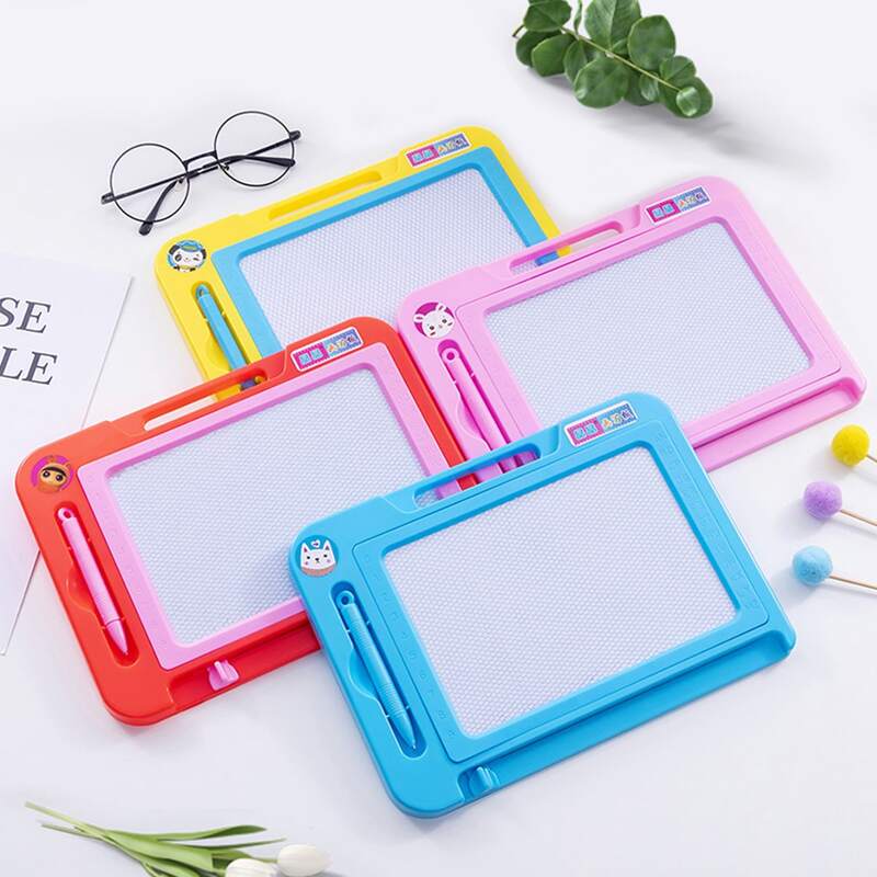 

1pc Random Magnetic Drawing Board, Multicolor