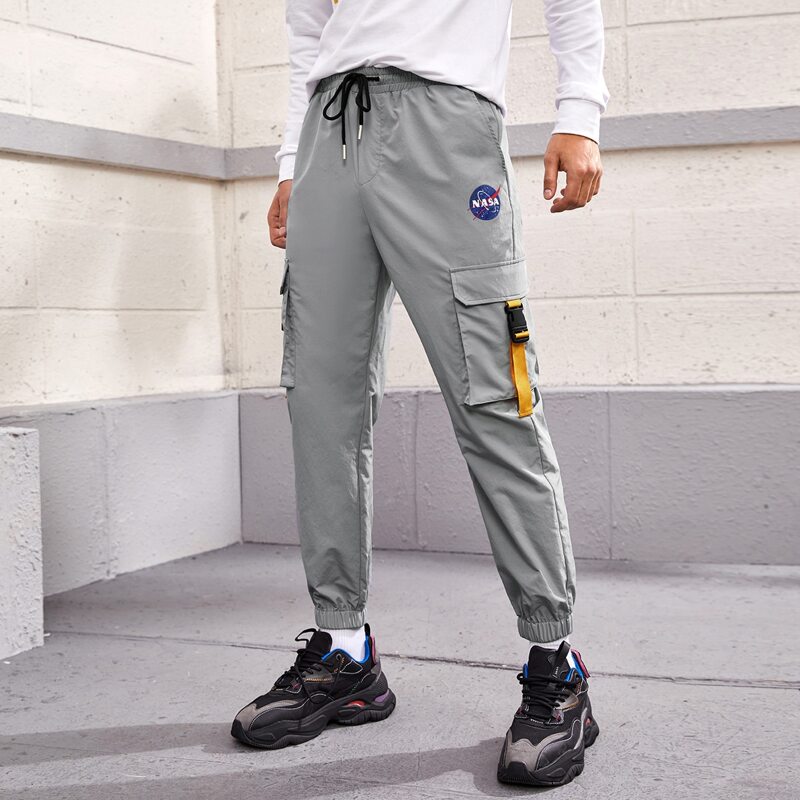 

Guys Push Buckle Strap Detail Drawstring Cargo Pants, Grey