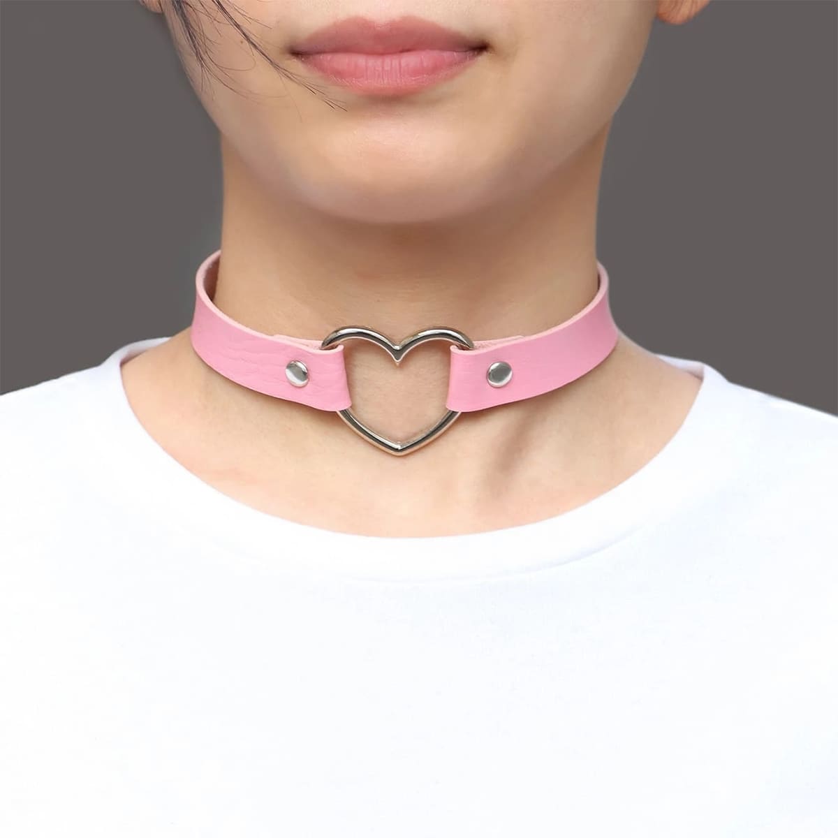 

1pc Heart Choker, Pink