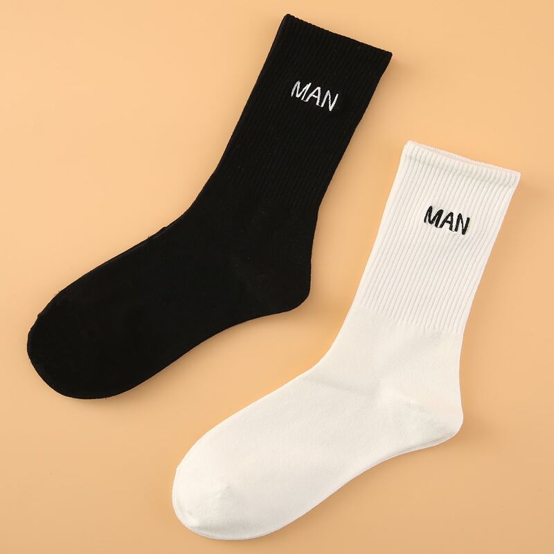 

2pairs Guys Letter Embroidery Socks, Black and white