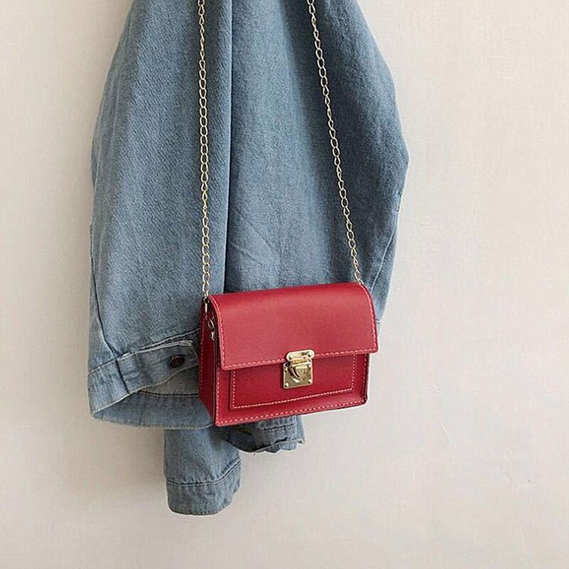 

Solid Chain Crossbody Bag, Rose red