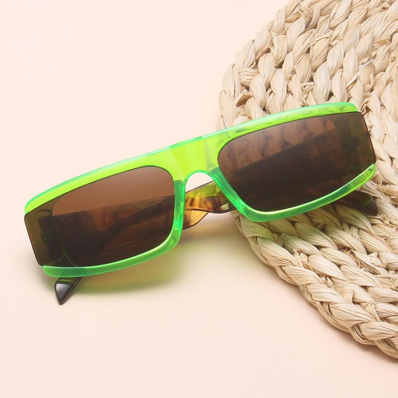 

Flat Top Sunglasses