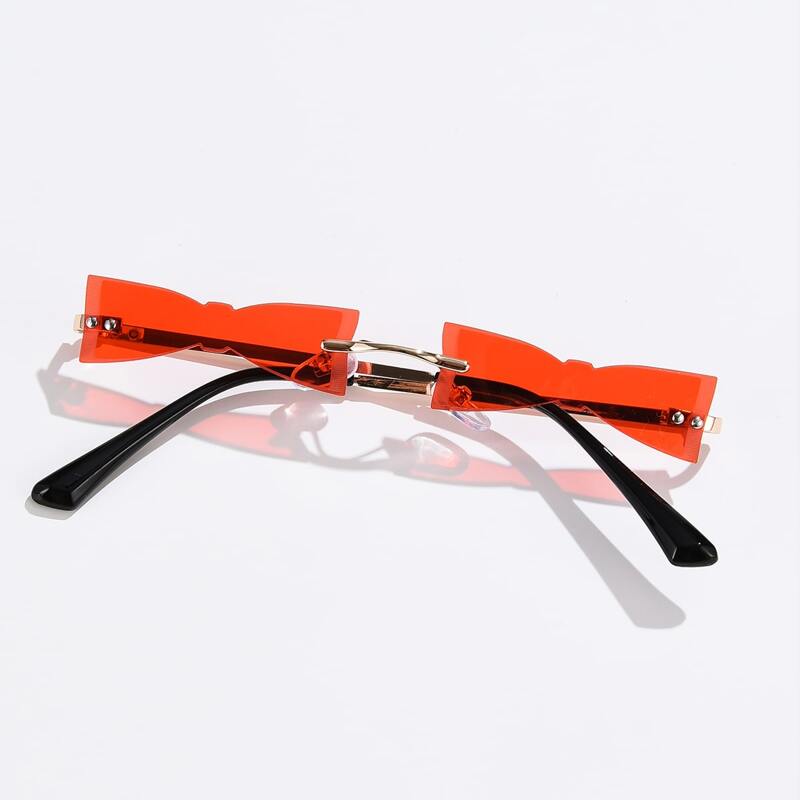 

Bow Design Sunglasses