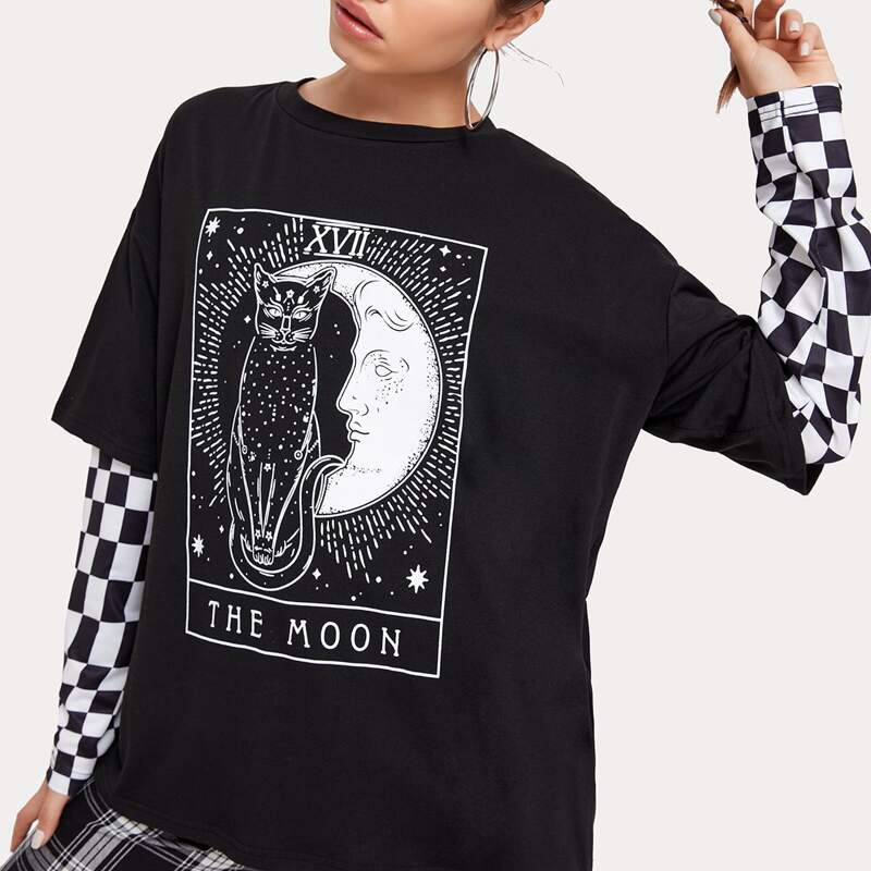 

Cat & Moon Graphic Oversized Tee, Black