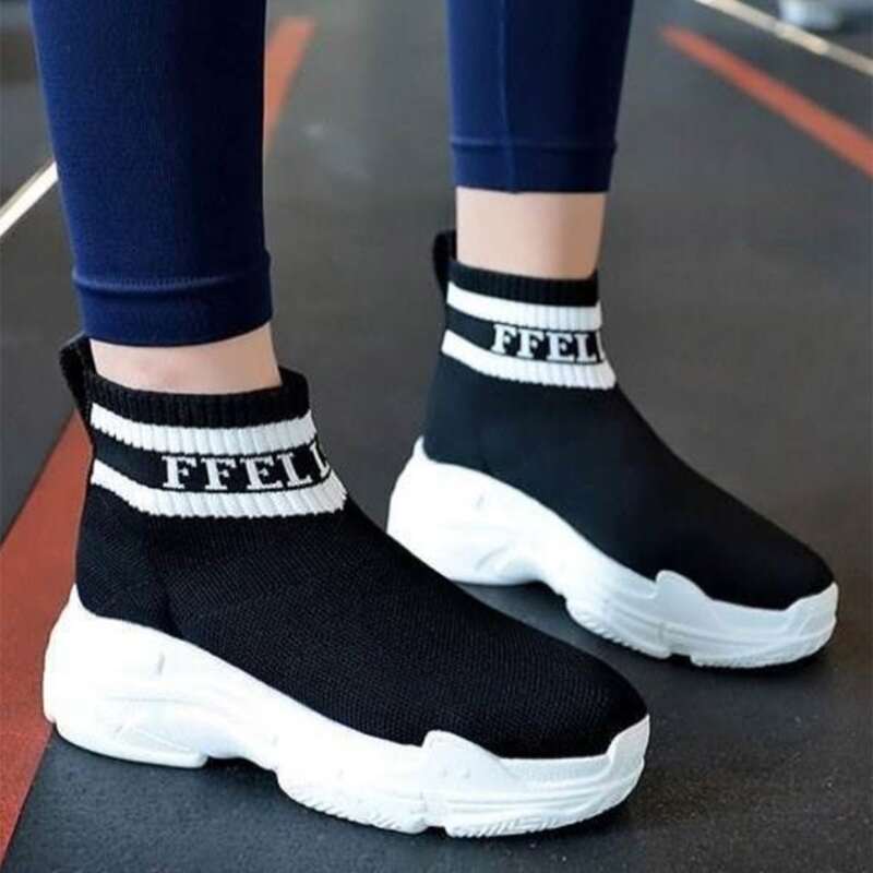 

Letter Graphic Slip On Sneakers, Black