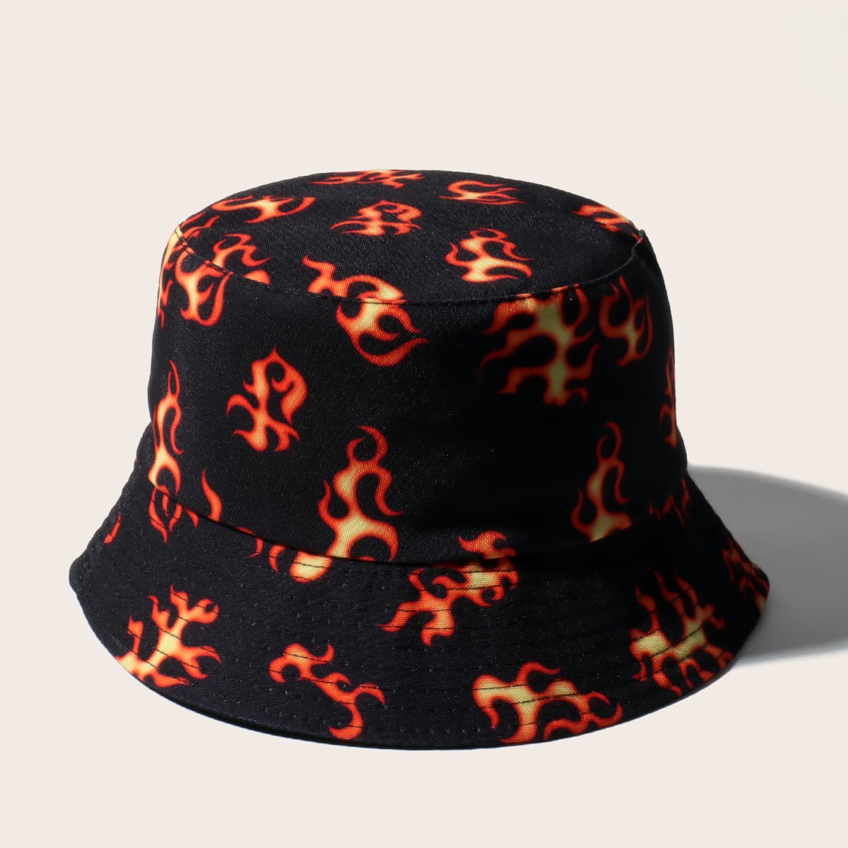 

Flame Pattern Bucket Hat, Black