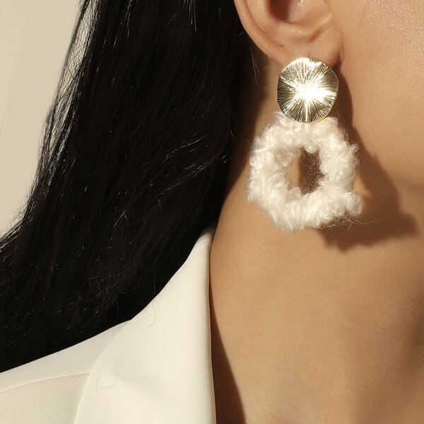 

Round Decor Knit Round Drop Earrings, White