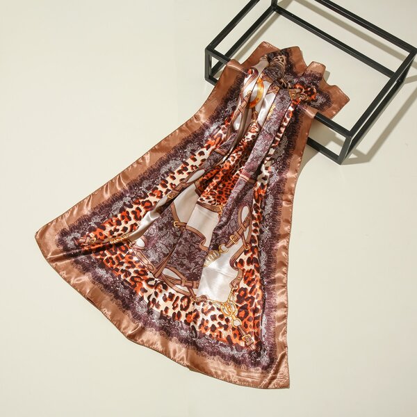 

Leopard Pattern Satin Bandana, Multicolor