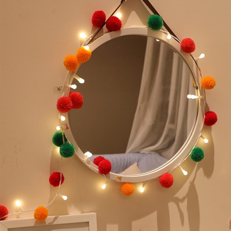 

20pcs Pom Pom Bulb String Light, Yellow