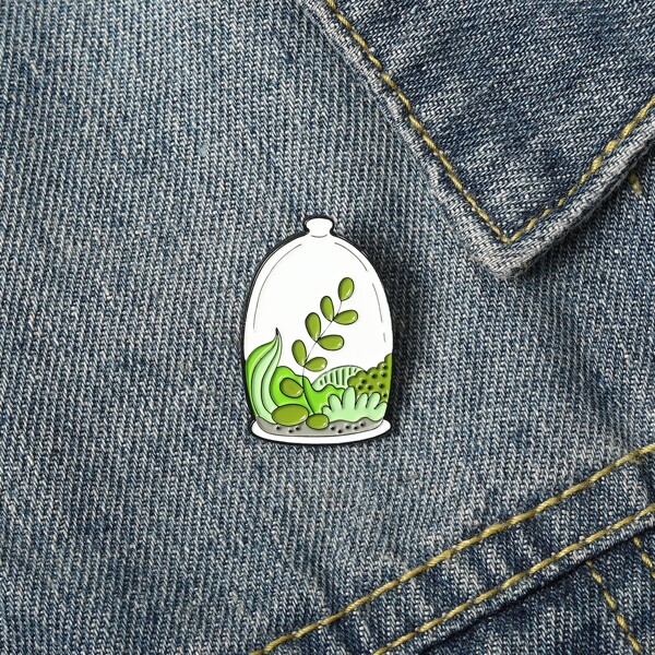 

Potted Plant Design Brooch, Multicolor