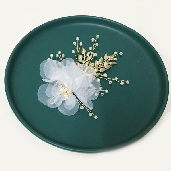 

Faux Pearl Leaf Hair Clip, Gold