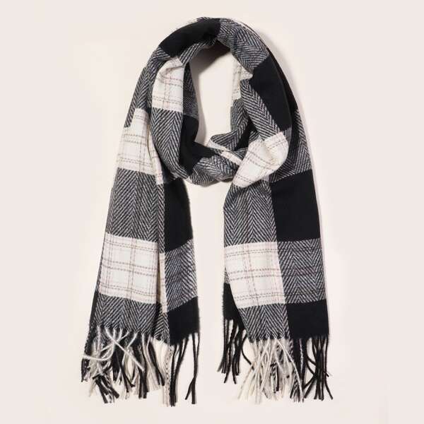 

Plaid Pattern Scarf, Black and white
