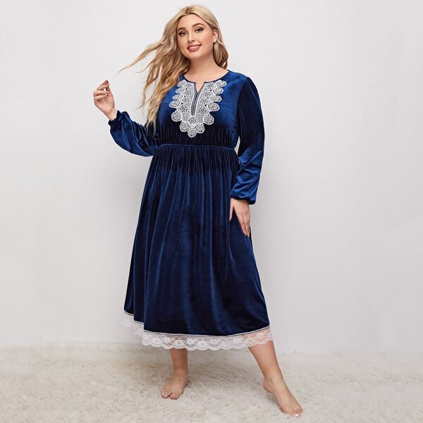 

Plus Lace Trim Velvet Night Dress, Navy blue