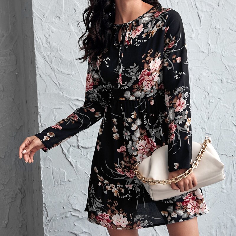 

Tie Neck Floral Dress, Black