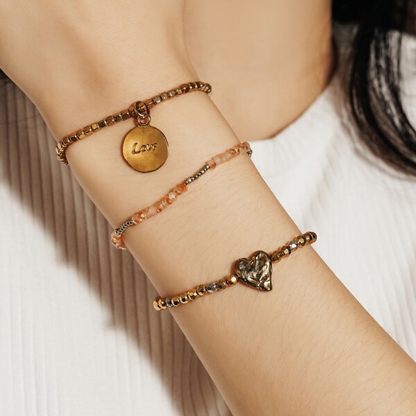 

3pcs Heart Decor Beaded Bracelet, Gold