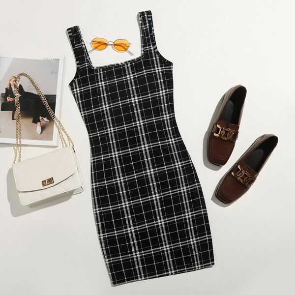 

Double Square Neck Plaid Dress, Black and white