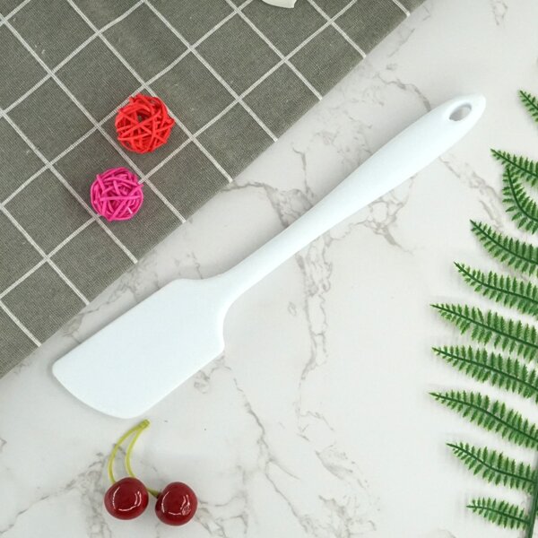 

1pc Silicone Baking Scraper, White