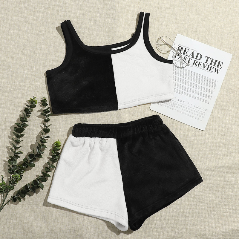 

Colorblock Shorts PJ Set, Black and white